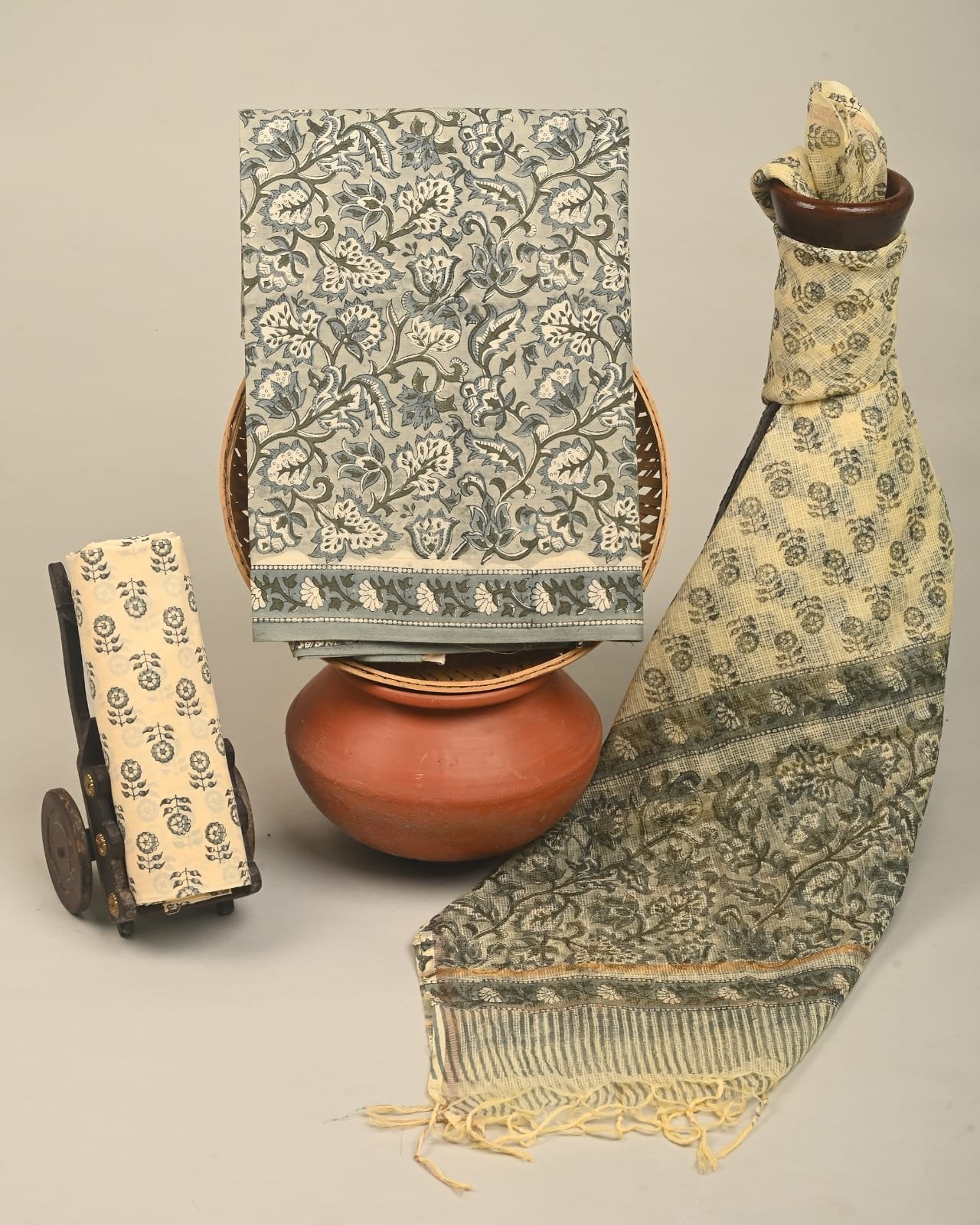 Luna Hand Block Printed Suit Set