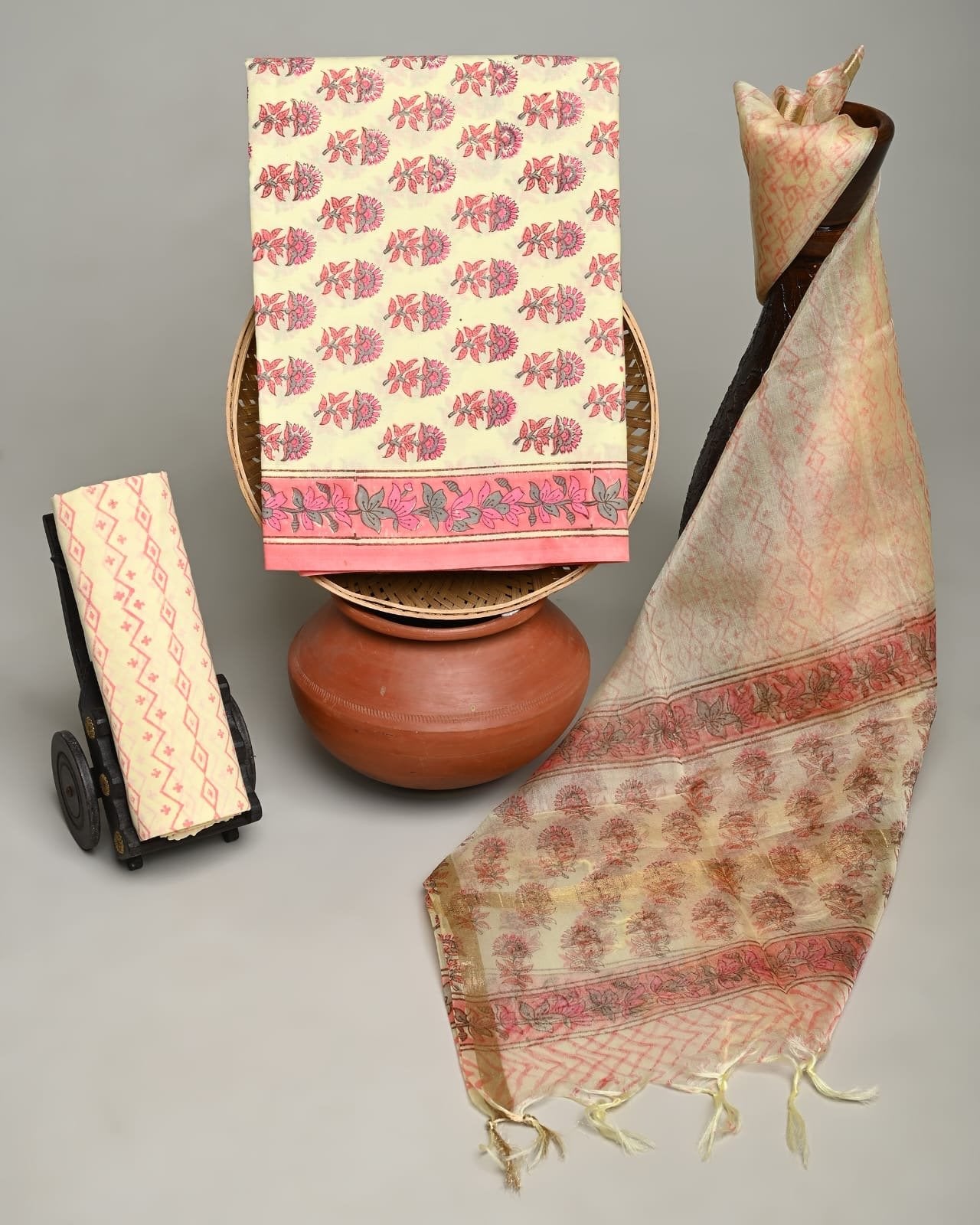 Tirang Hand Brush Printed Suit Set