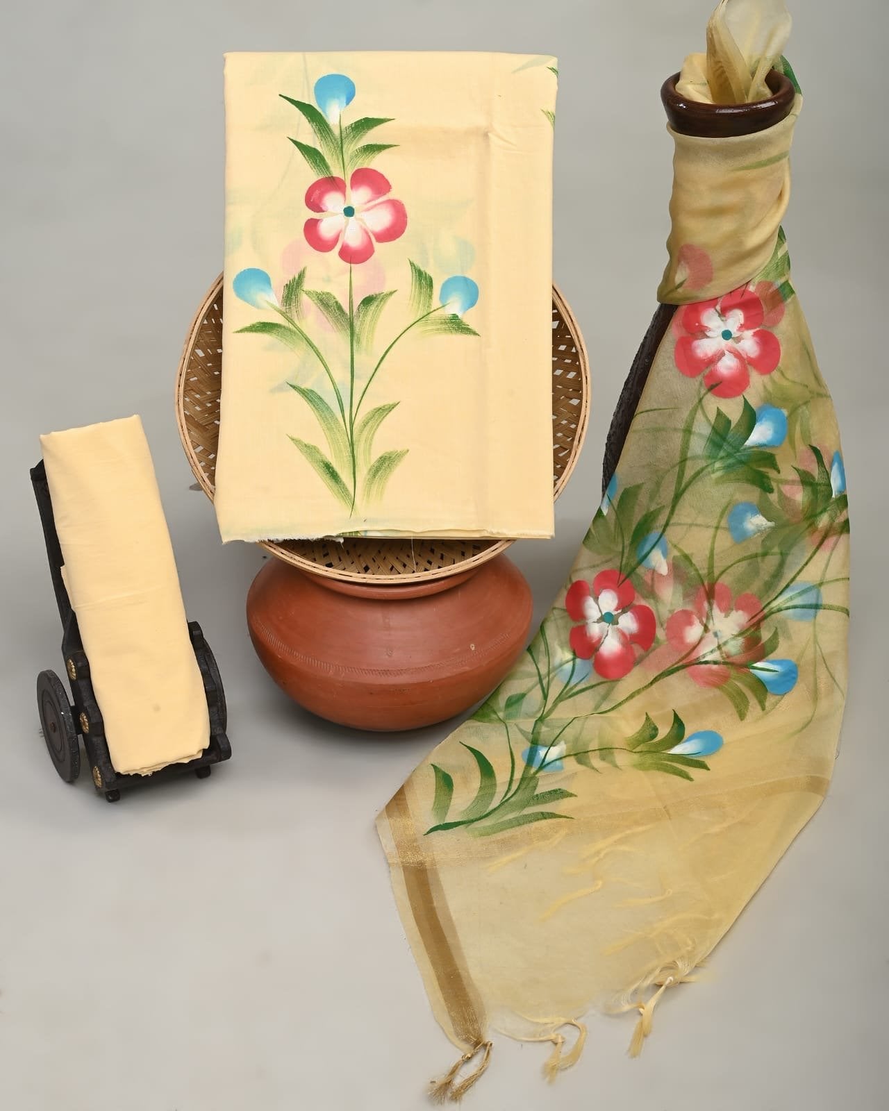 Aurabel Hand Brush Printed Suit Set