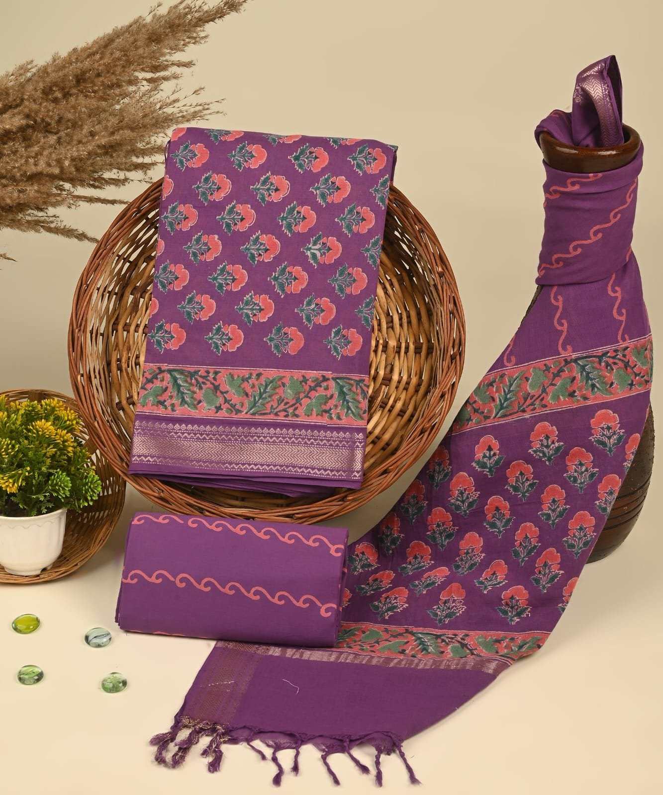 Ilyra South Cotton Suit Set