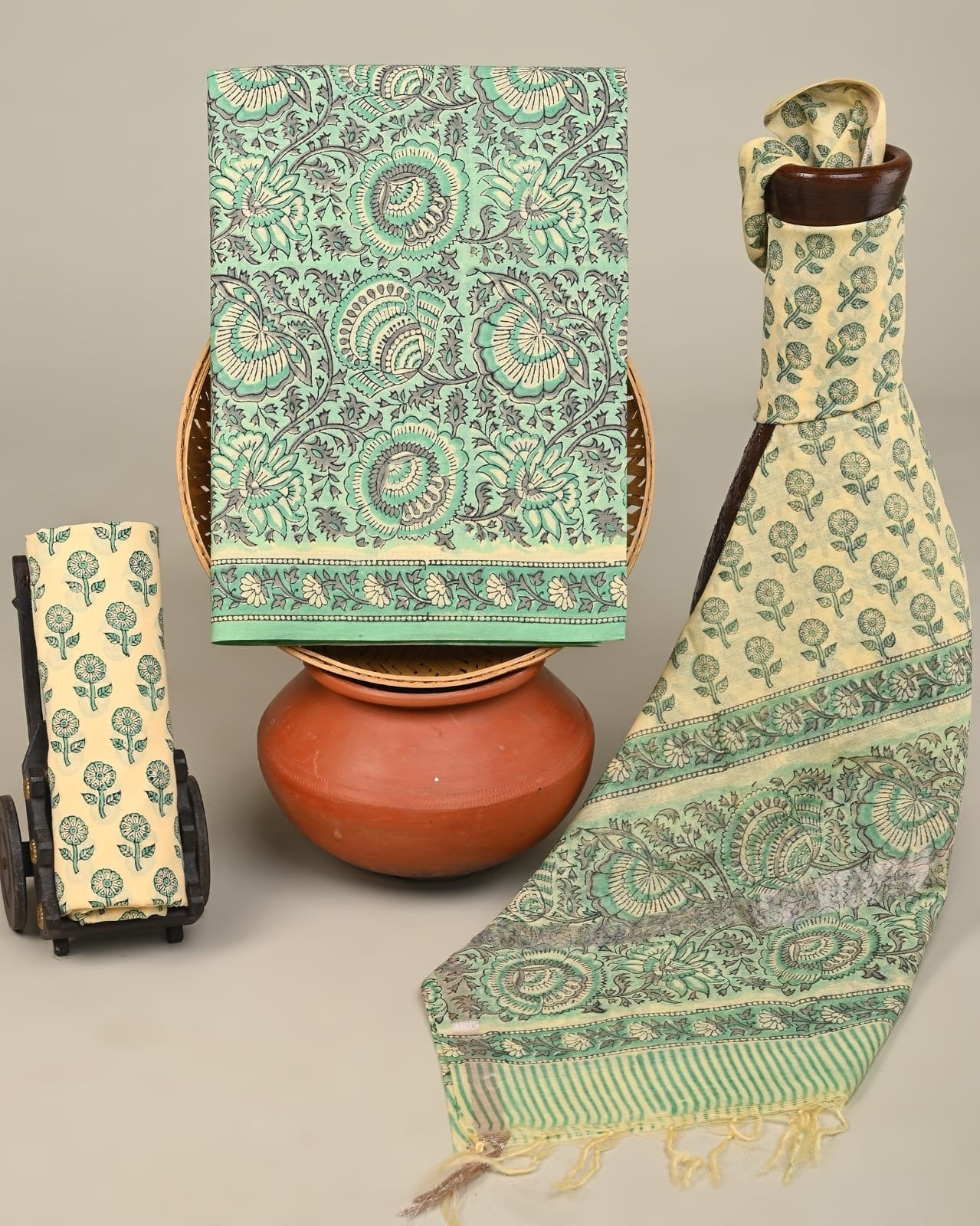 Viridyn Hand Block Printed Suit Set