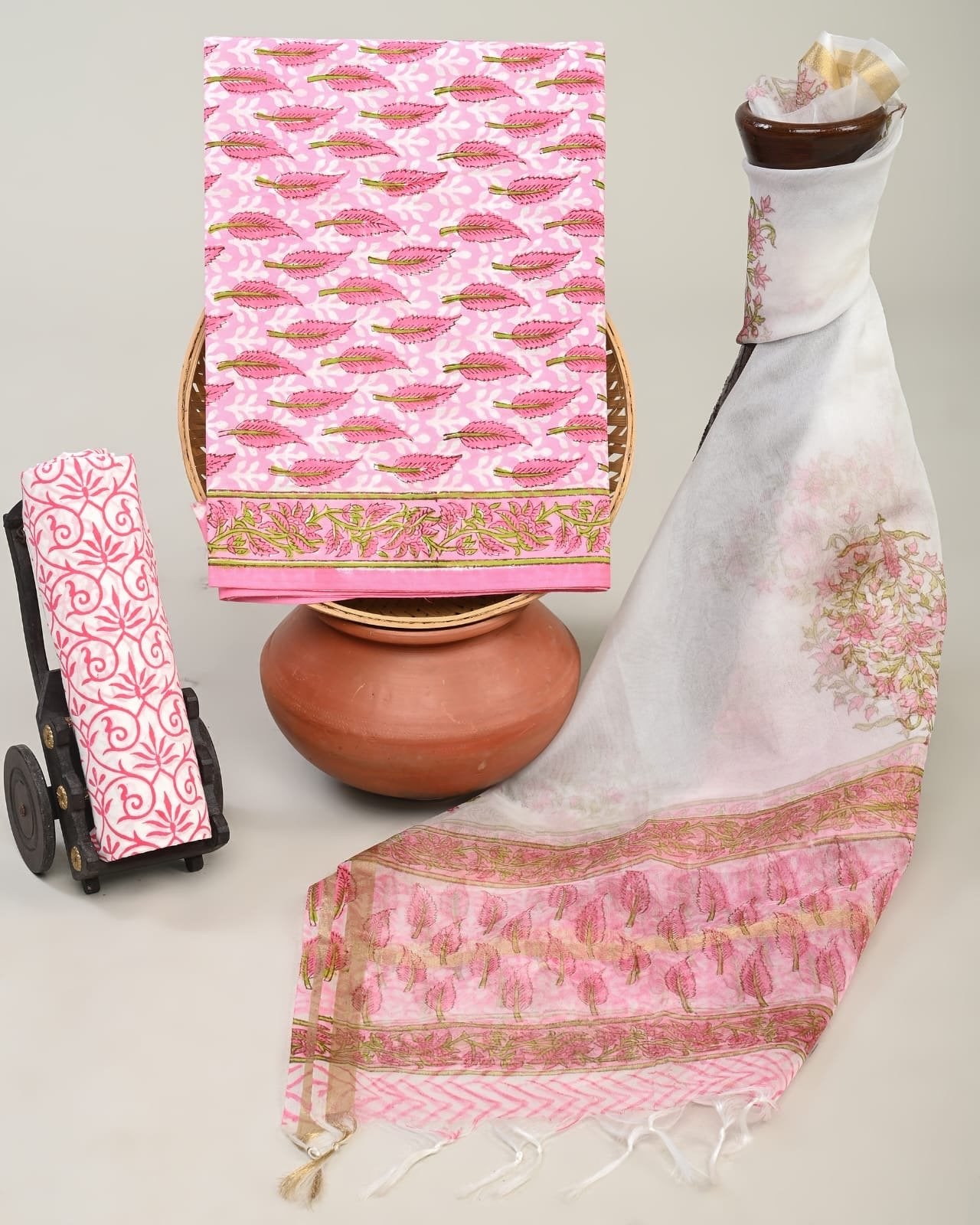 Orivya Hand Brush Printed Suit Set
